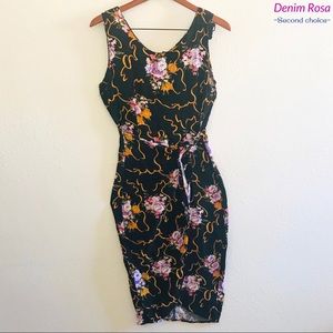 Floral bodycon dress 🌸